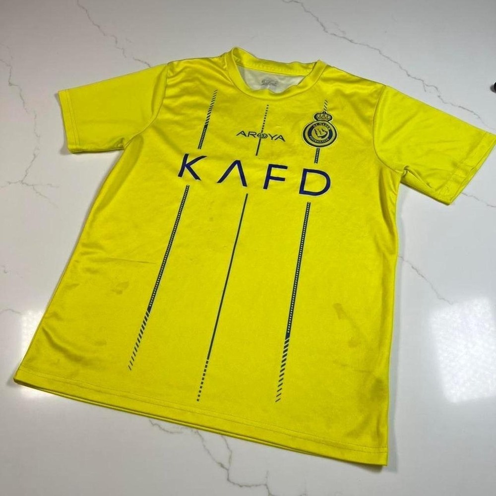 Al Nassr Soccer Jersey Mens Medium Ronaldo 7 Yellow Saudi Pro League KAFD‎ AROYA